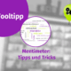 Die lila-grüne Grafik mit dem Titel "Tooltipp" zeigt eine Wortwolke mit Begriffen wie "interaktiv" und "mitmachen". Darunter steht der Text "Mentimeter: Tipps und Tricks". Rechts ist eine grüne Sprechblase mit Zahnrädern zu sehen, die auf die Funktion Fragetool Umfrage hinweist. Der Hintergrund ist unscharf.